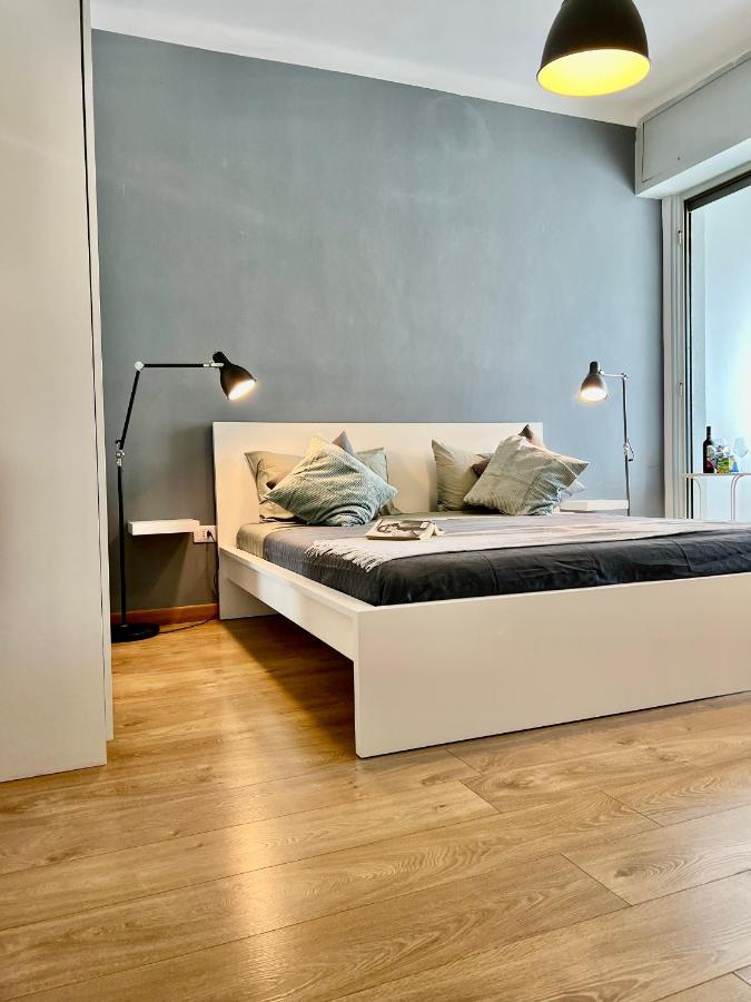 Cozy Apartment 3 Km Away From Duomo Milan Luaran gambar